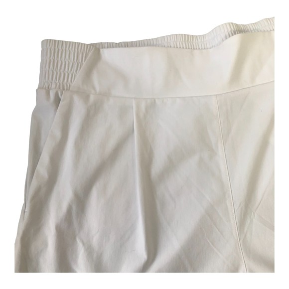 Adidas NWT White Golf Shorts XL - Picture 3 of 10